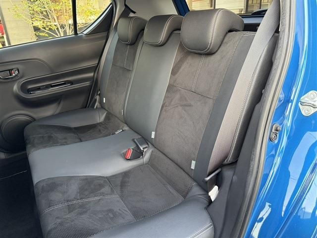 TOYOTA AQUA 2015 Image 31