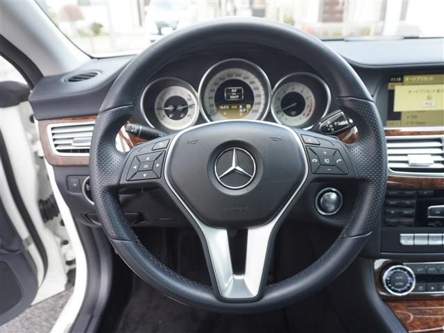 MERCEDES BENZ CLS CL 2011 Image 31