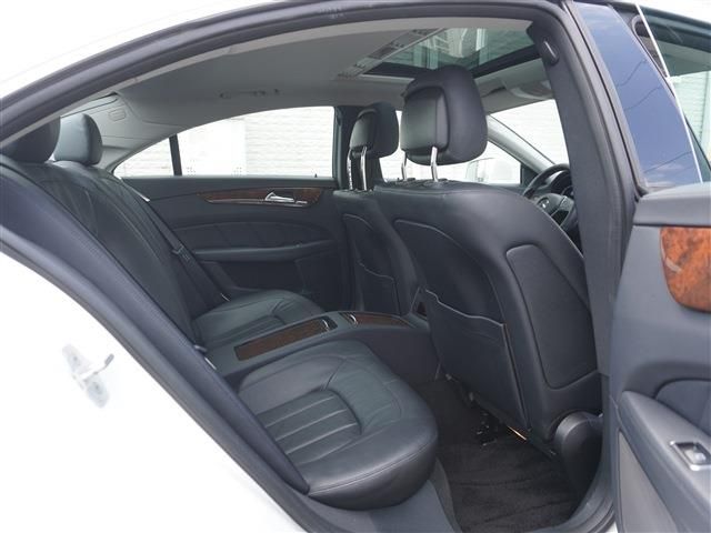 MERCEDES BENZ CLS CL 2011 Image 31