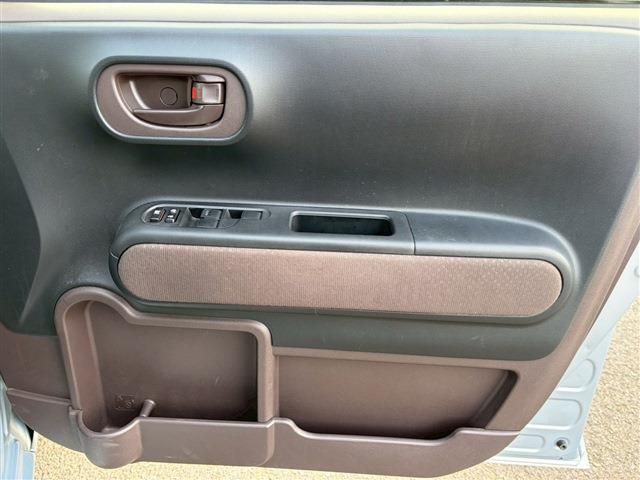 TOYOTA PORTE 2015 Image 31