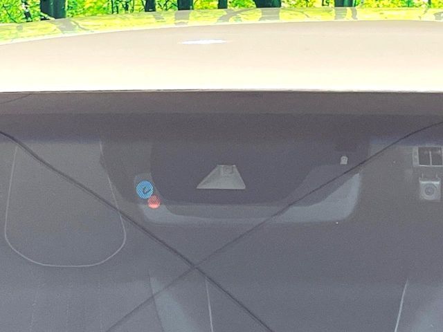 TOYOTA CROWN SEDAN HYBRID 2019 Image 31