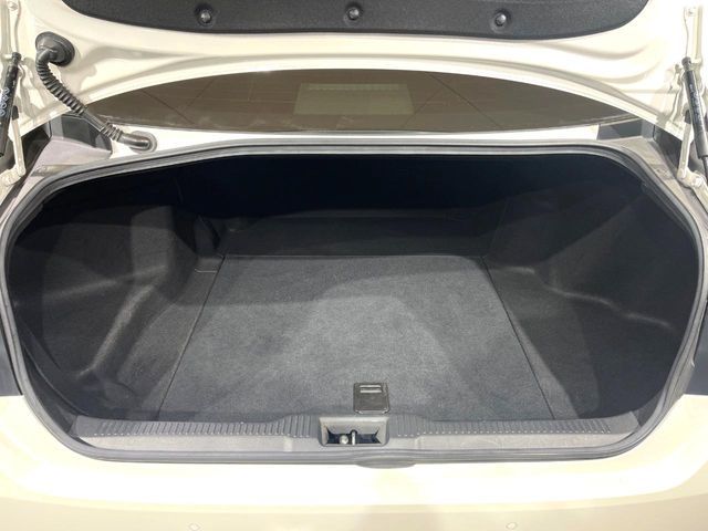 TOYOTA CROWN SEDAN HYBRID 2019 Image 31