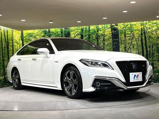 TOYOTA CROWN SEDAN HYBRID 2019 Image 31