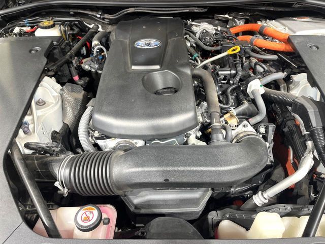 TOYOTA CROWN SEDAN HYBRID 2019 Image 31