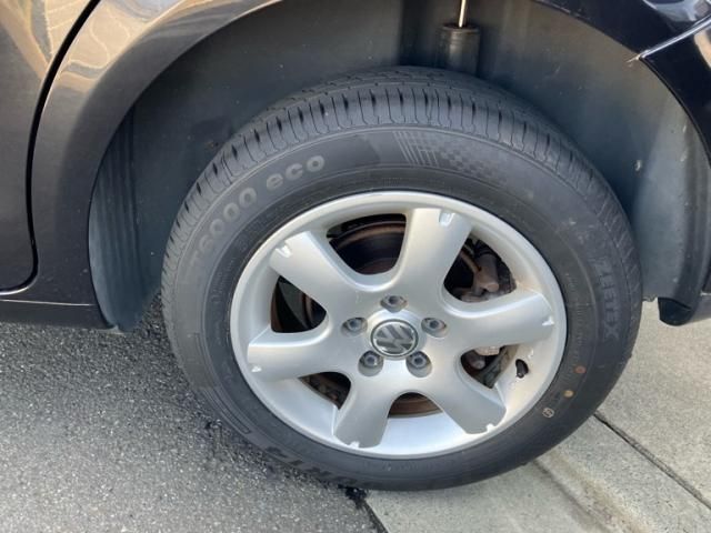 VOLKSWAGEN POLO 2002 Image 31