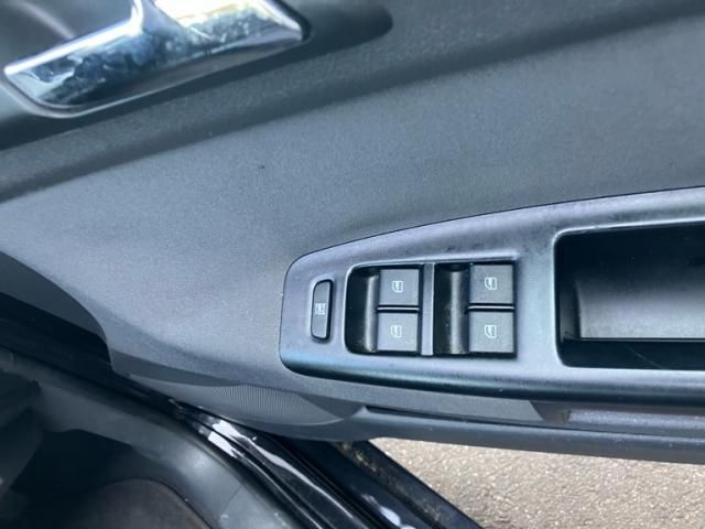 VOLKSWAGEN POLO 2002 Image 31