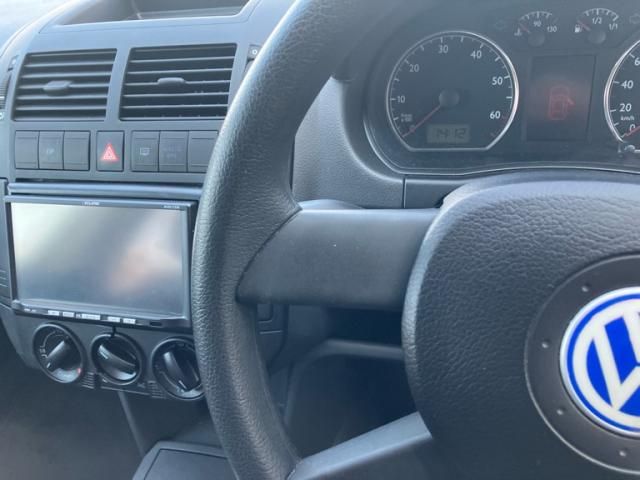 VOLKSWAGEN POLO 2002 Image 31