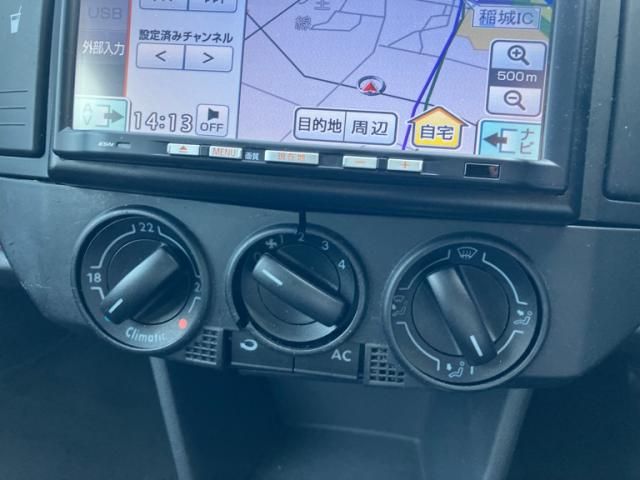 VOLKSWAGEN POLO 2002 Image 31