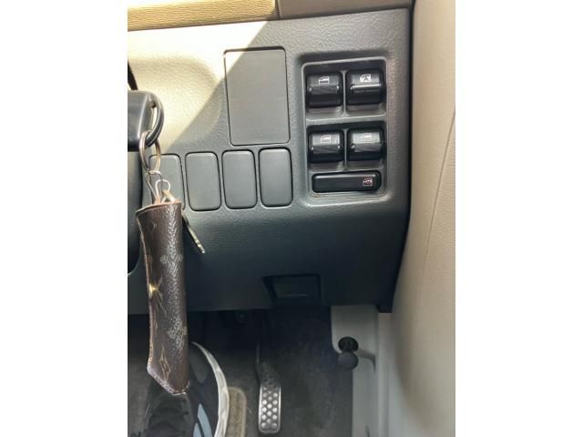 DAIHATSU TANTO 2005 Image 31