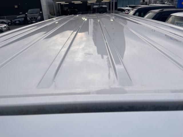 TOYOTA HIACE VAN 2WD 2018 Image 31