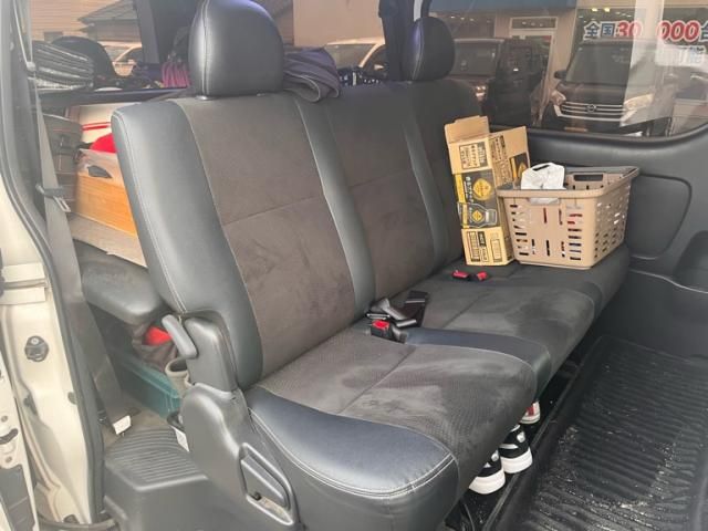 TOYOTA HIACE VAN 2WD 2018 Image 31