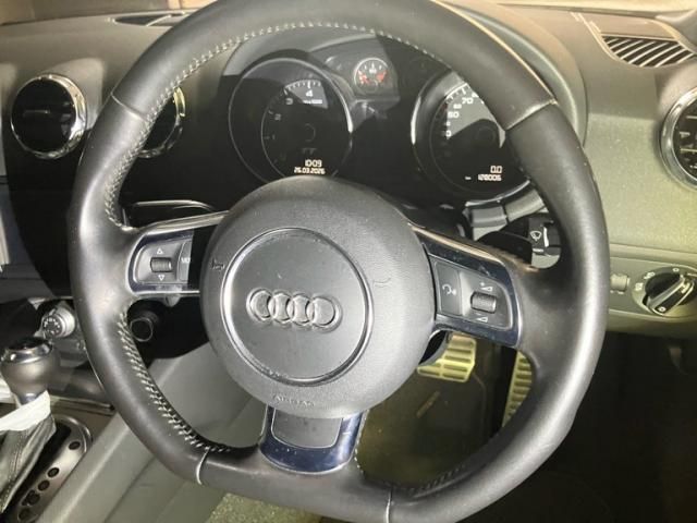 AUDI TT COUPE 2012 Image 31