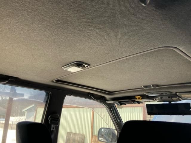 TOYOTA HILUXSURF WAGON 4WD 1995 Image 31