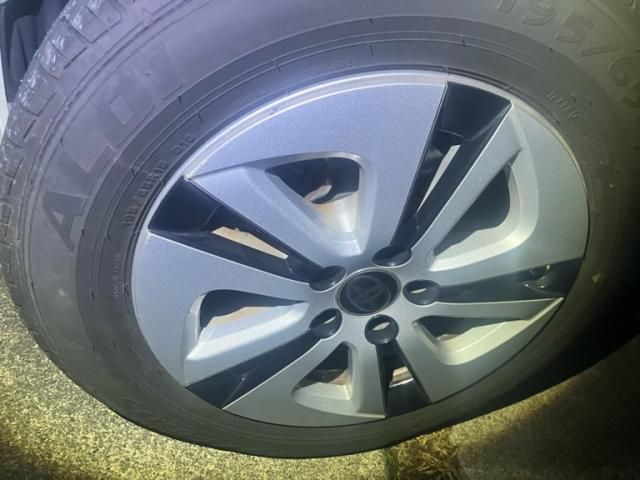 TOYOTA PRIUS 4WD 2016 Image 31