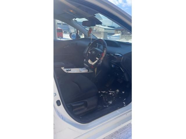 TOYOTA PRIUS 4WD 2017 Image 31