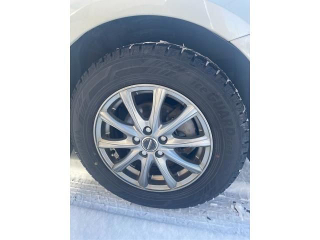 TOYOTA PRIUS 4WD 2017 Image 31