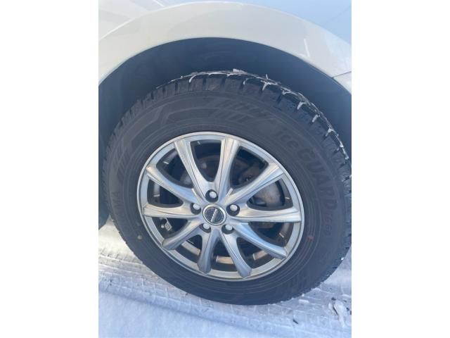 TOYOTA PRIUS 4WD 2017 Image 31