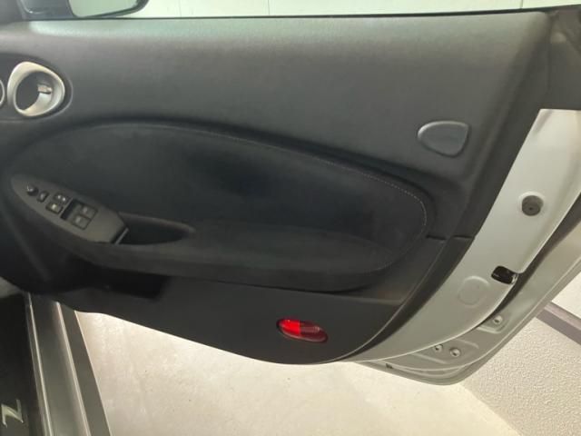 NISSAN FAIRLADY Z ROADSTAR 2010 Image 31