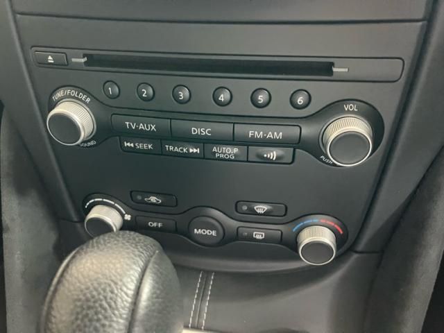 NISSAN FAIRLADY Z ROADSTAR 2010 Image 31