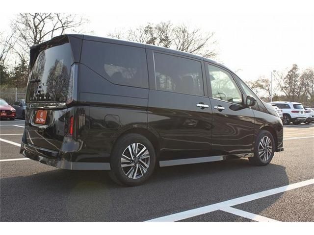 NISSAN SERENA  WG 2023 Image 31