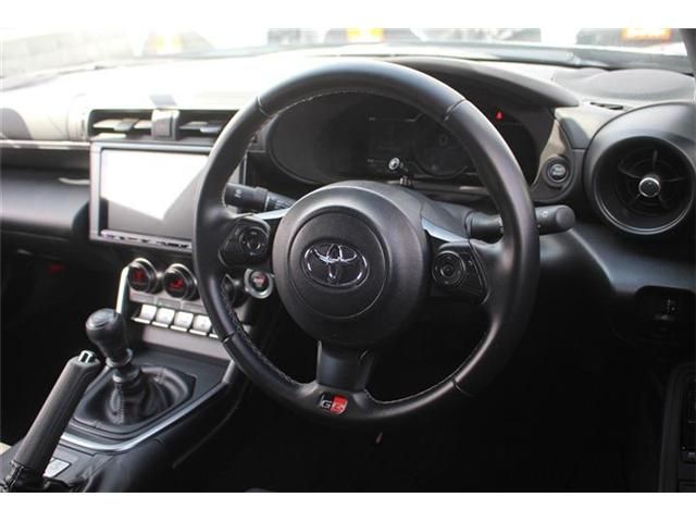 TOYOTA GR86 2022 Image 31