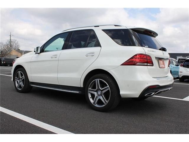 MERCEDES BENZ GLE CL 2017 Image 31