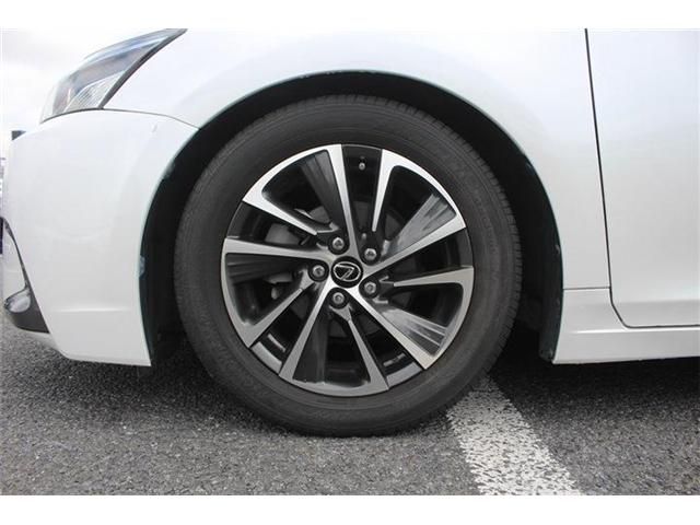 TOYOTA LEXUS CT200H 2018 Image 31