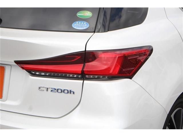 TOYOTA LEXUS CT200H 2018 Image 31