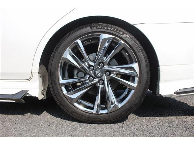 TOYOTA CROWN SEDAN HYBRID 2022 Image 31