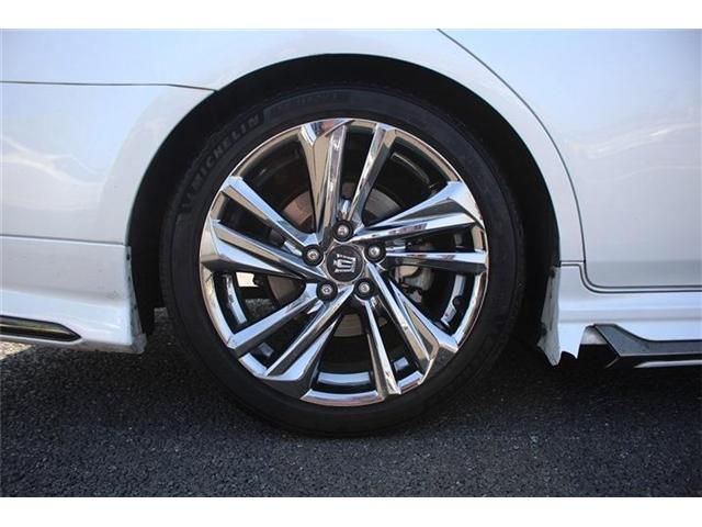 TOYOTA CROWN SEDAN HYBRID 2022 Image 31