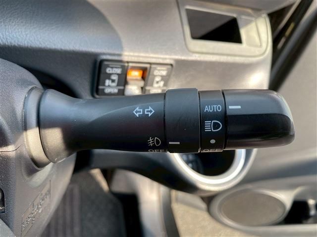 TOYOTA SIENTA HYBRID 2016 Image 31