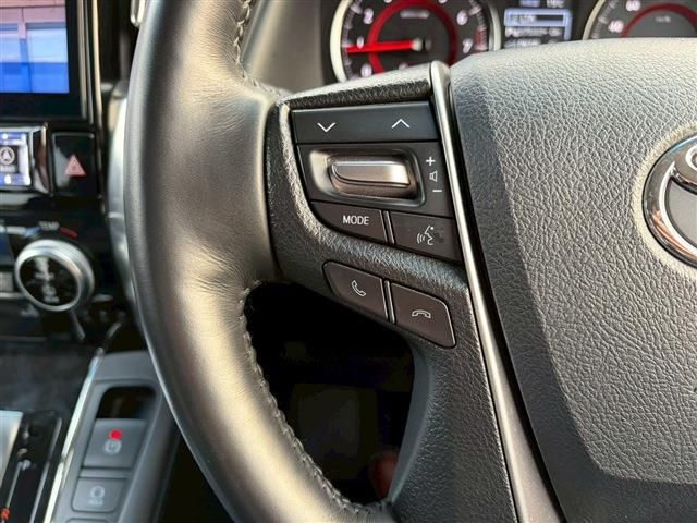 TOYOTA ALPHARD 2019 Image 31