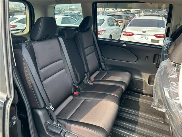 NISSAN SERENA  S-HYBRID 2017 Image 31