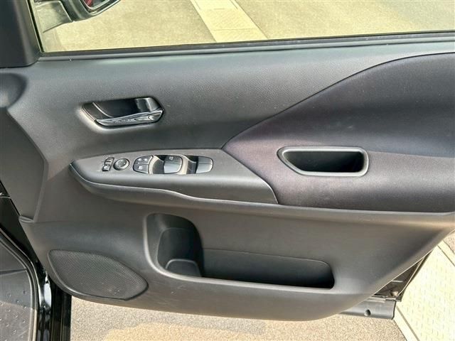 NISSAN SERENA  S-HYBRID 2017 Image 31