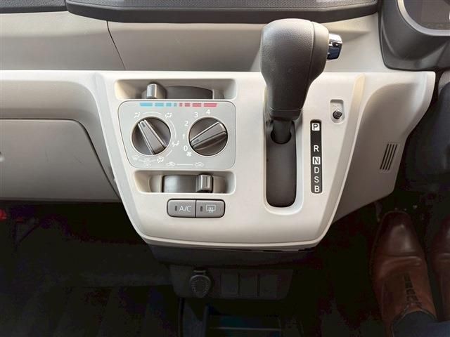 DAIHATSU MIRA E:S 2020 Image 31