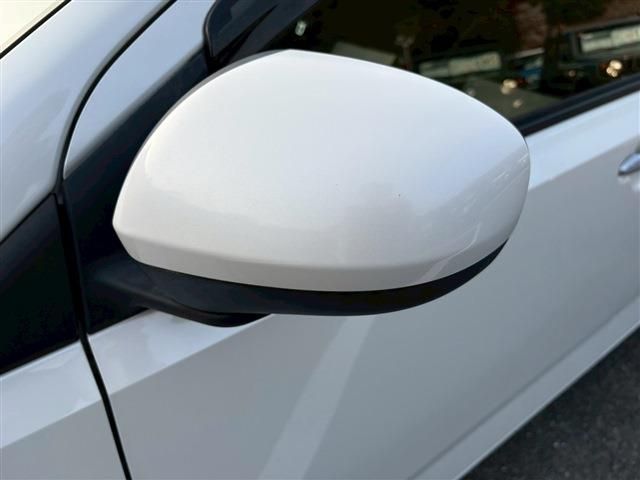 DAIHATSU MIRA E:S 2020 Image 31