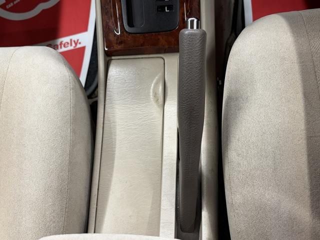 TOYOTA COROLLA SEDAN 2003 Image 31