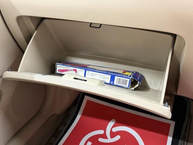 TOYOTA COROLLA SEDAN 2003 Image 31