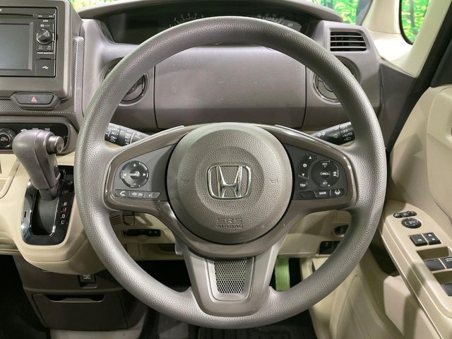 HONDA N BOX 2018 Image 31