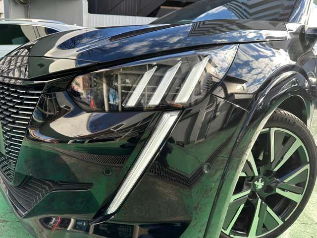 PEUGEOT 208 2020 Image 31