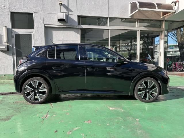 PEUGEOT 208 2020 Image 31