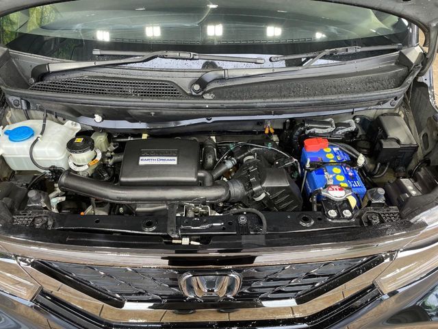 HONDA N BOX CUSTOM 2019 Image 31