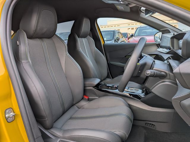 PEUGEOT E-208 2025 Image 31