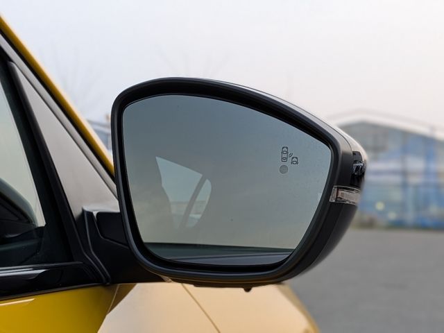 PEUGEOT E-208 2025 Image 31