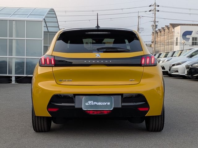 PEUGEOT E-208 2025 Image 31