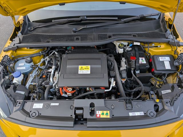 PEUGEOT E-208 2025 Image 31