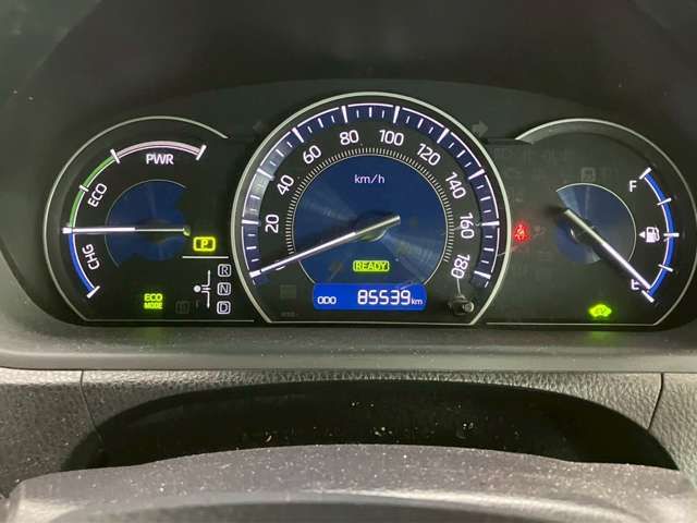 TOYOTA ESQUIRE HYBRID 2017 Image 31