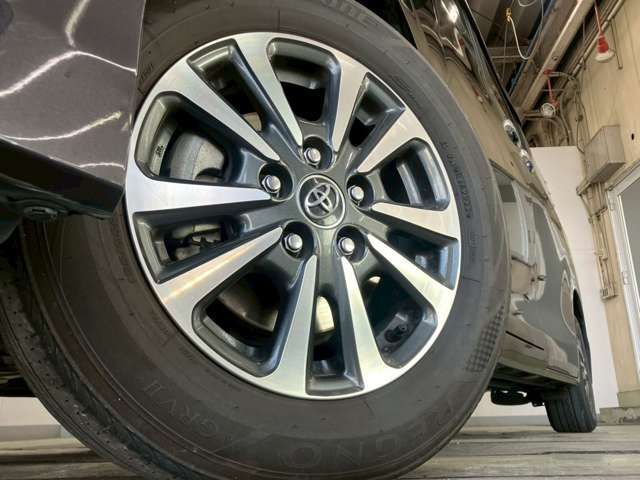 TOYOTA ESQUIRE HYBRID 2017 Image 31