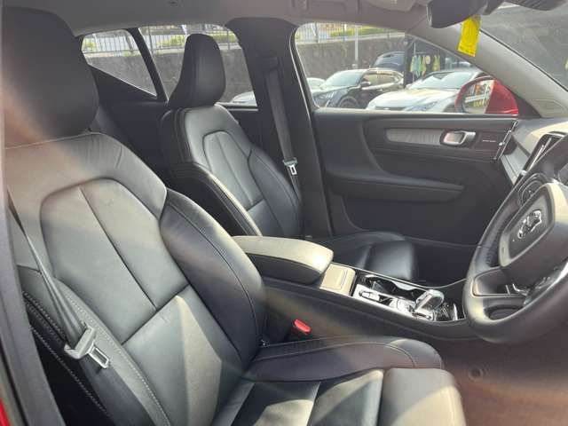 VOLVO XC40 2023 Image 31