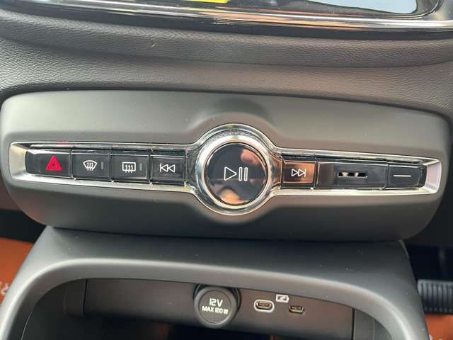 VOLVO XC40 2023 Image 31